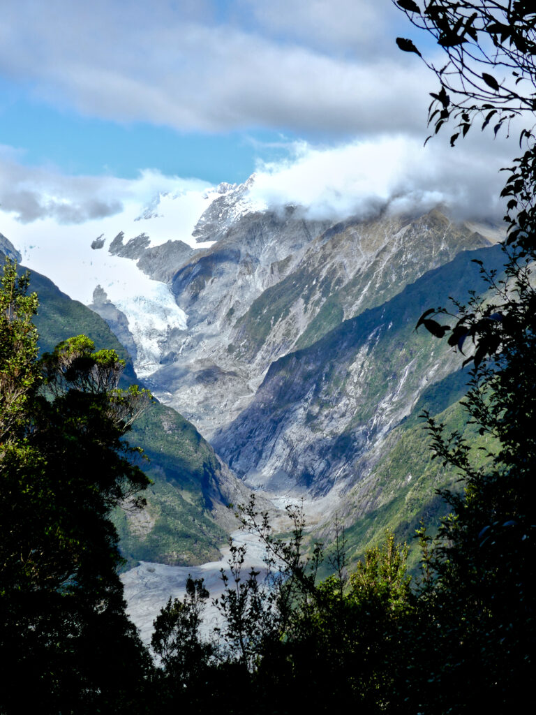 A photo of the Franz Josef Glacier from the Rata Lookout on the Alex Knob Track.