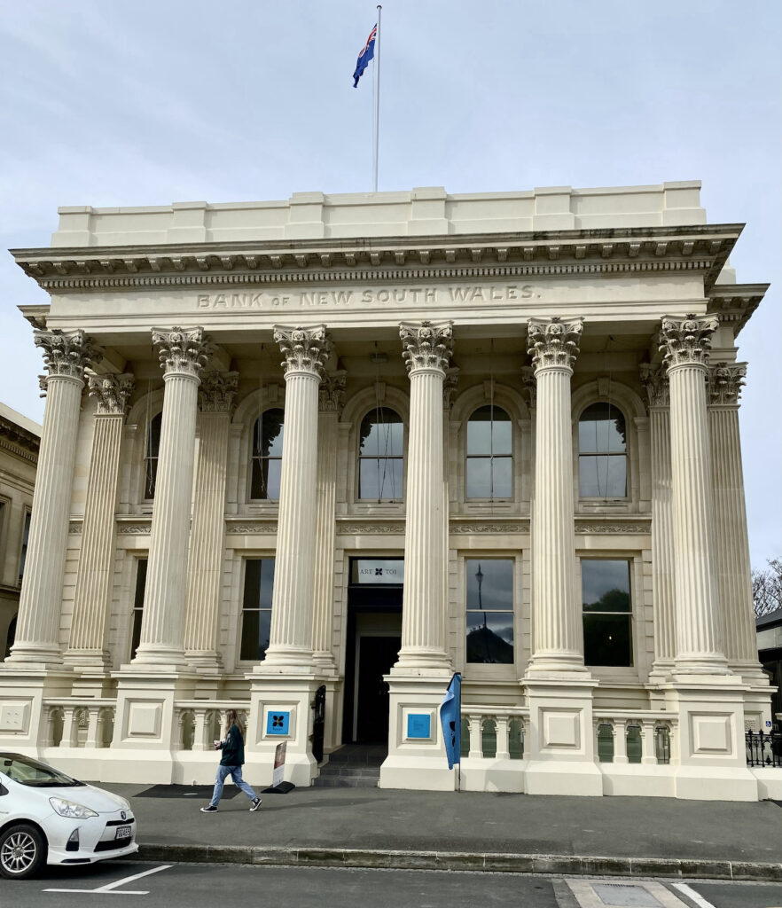 and old bank building which is in the style of Ancient Greek architecture with huge columns along the front. This building is now the art gallery